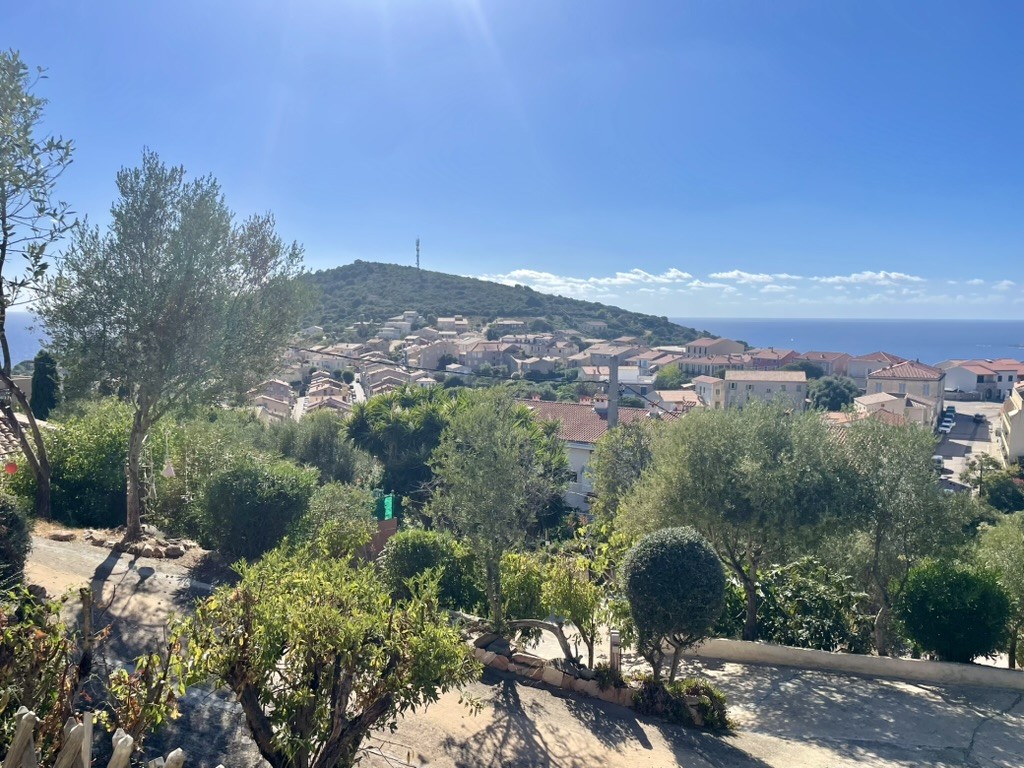 Vue sur Cargèse depuis Villa Montalbo